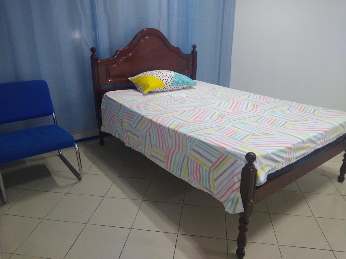 Melaya Budget Hostel فارو المظهر الخارجي الصورة